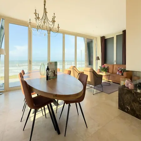 Luxury Beachfront For 5
