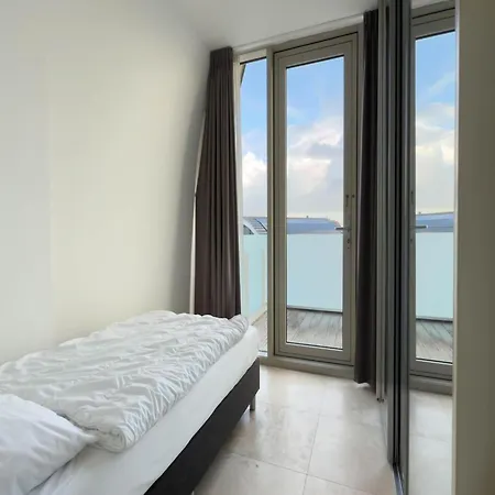 Luxury Beachfront For 5 *