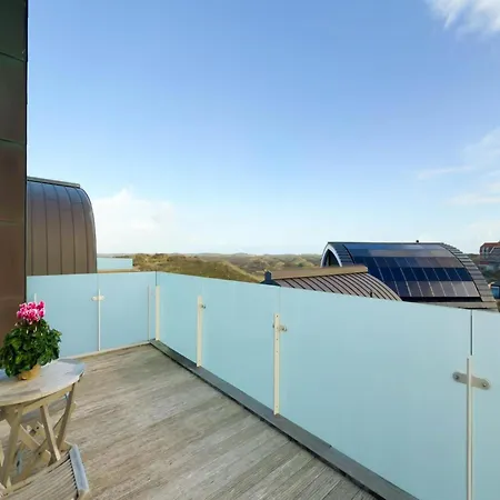 شقة Luxury Beachfront For 5