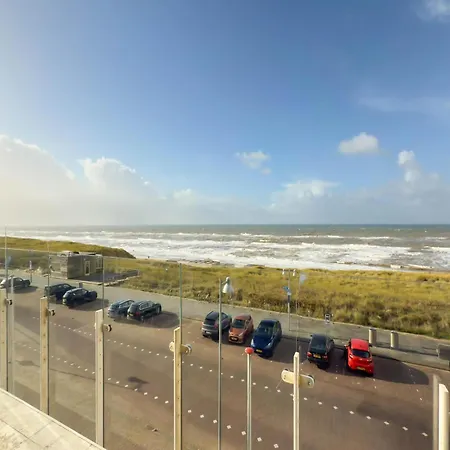 Luxury Beachfront For 5 * إغموند آن زي